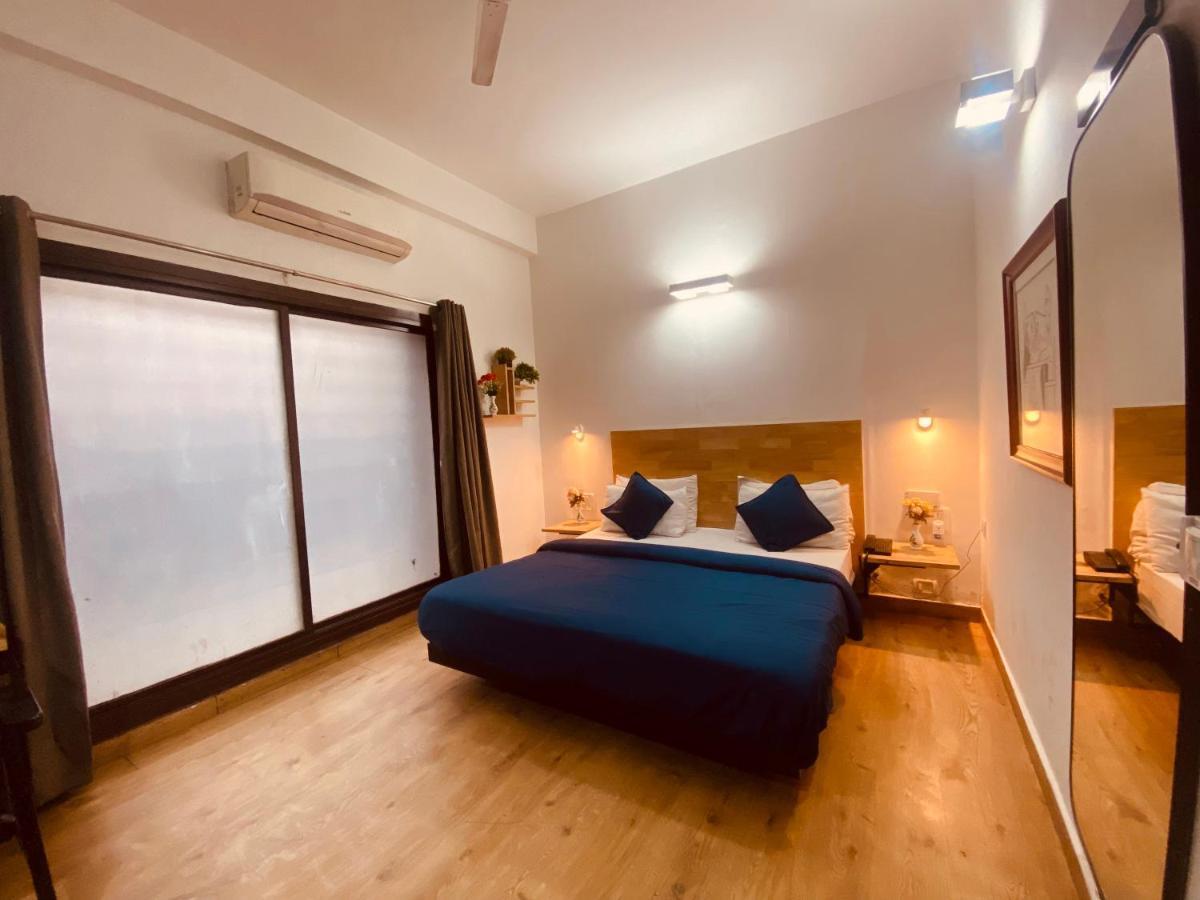 Divine Inn Couple Friendly Hotel Near Sector 51 Metro Station Noida Exteriör bild